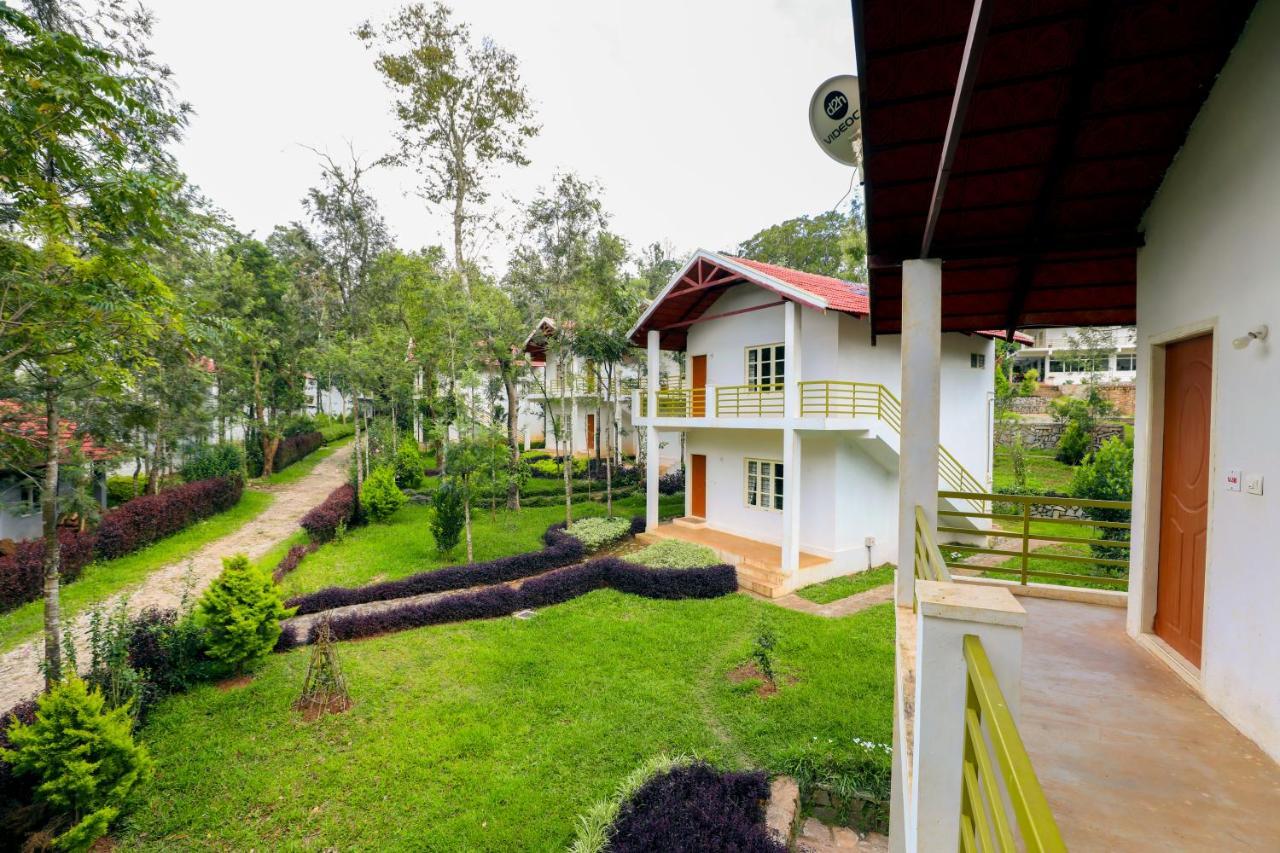 The Blossom Resort - Чикмагалур Экстерьер фото